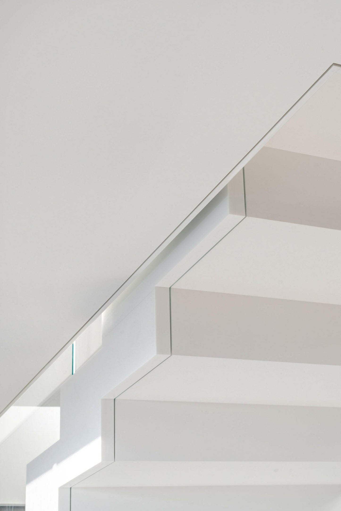 AXIS TOTAL WHITE